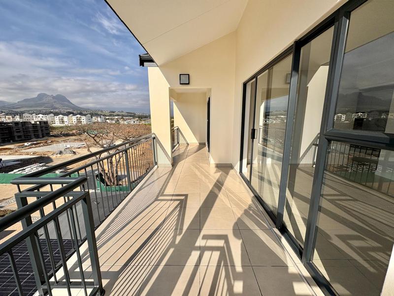 To Let 1 Bedroom Property for Rent in The Huntsman Western Cape